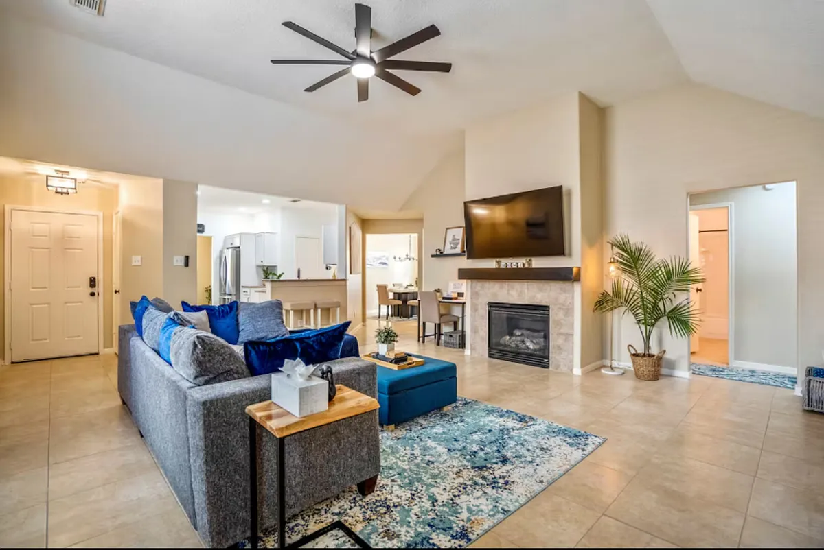 Building Photo - Buckeye Ridge Way