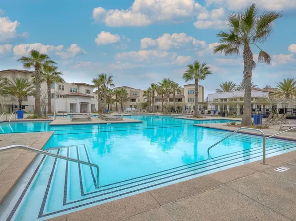 5265 Beachfront Cove St, San Diego, CA 92154