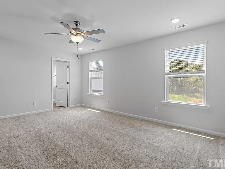 111 Umbrella Way — Photo 15