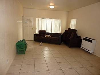 2nd image of 1405 Magnolia Ave APT B