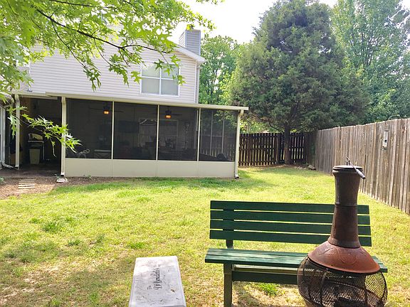2nd image of 7190 Londonderry Dr