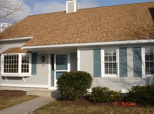 3 Melville Ct #C, Pocasset, MA 02559