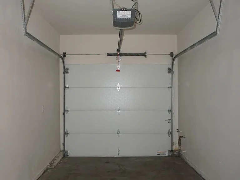 1525 N Palm Ave #11 — Photo 16