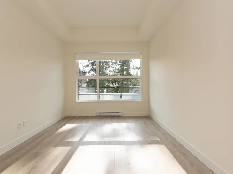 2635 King George Blvd #441 — Photo 8