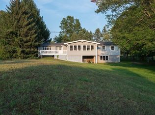 68 Town Farm Rd, Ipswich, MA 01938