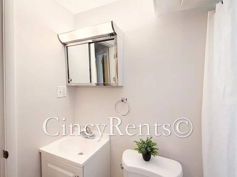 6610 Palmetto St #1 — Photo 21