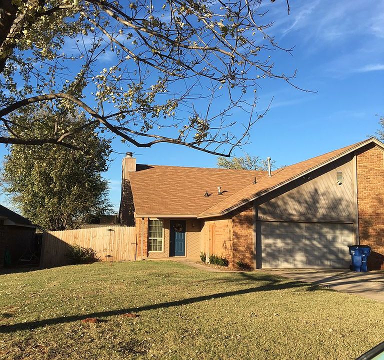 1st image of 1715 E Longview Ln