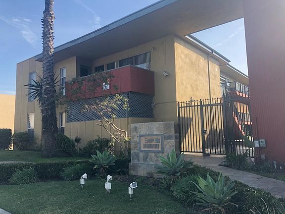 2nd image of 2300 W El Segundo Blvd APT 11