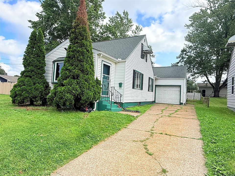 1st image of 2145 E 38th St