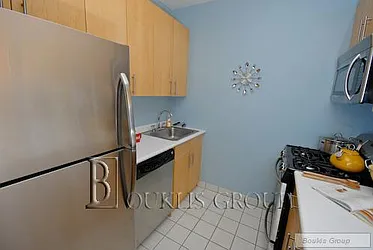 Rented by Bouklis Group