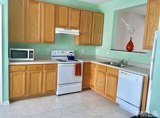 127 Watertree Ln, Apex, NC 27502
