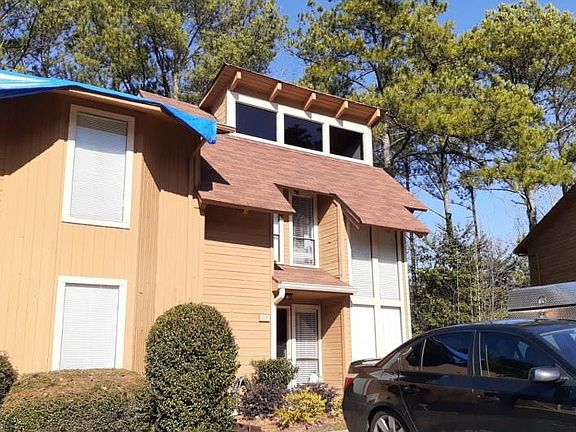 2nd image of 854 Lake Hollow Blvd SW