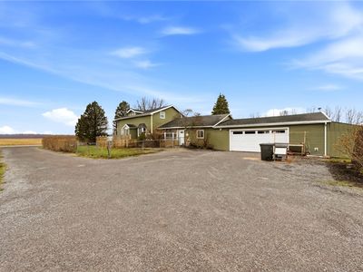 3661 Long Bridge Rd, Albion, NY, 14411