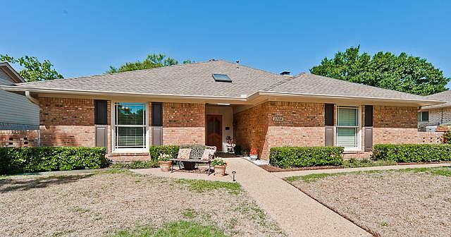 1st image of 2704 Wagonwheel Dr