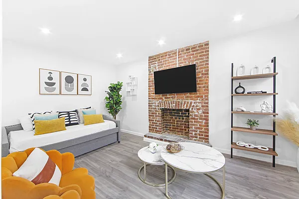 Rented by Outpost Brokerage LLC | media 12