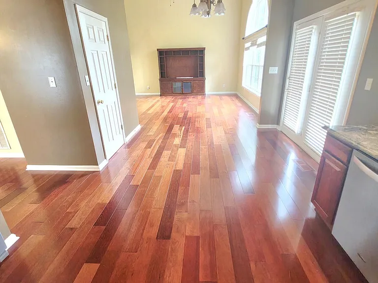 11036 Symington Cir — Photo 14