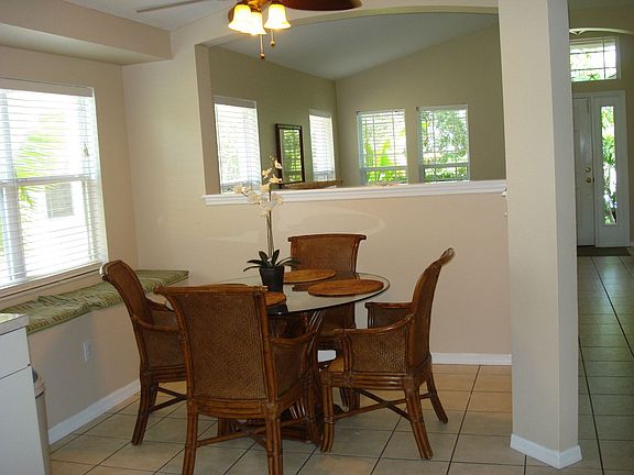 Breakfast nook