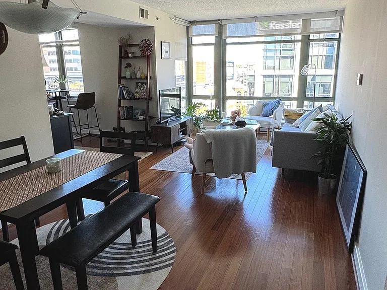 1150 K St NW #1305 — Photo 13