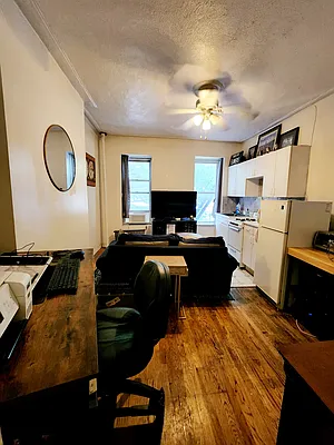 Rented by Oxford Property Group | media 7