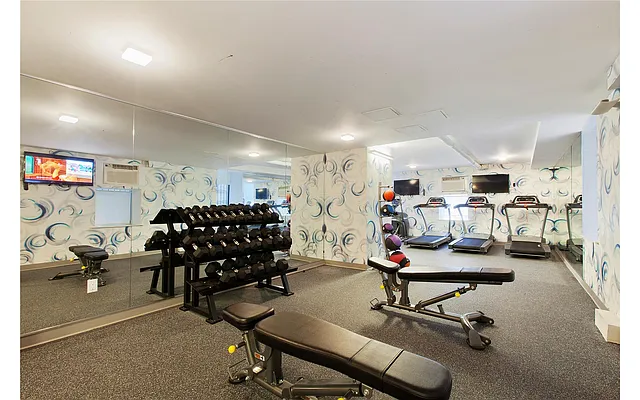 Rented by Douglas Elliman | media 21