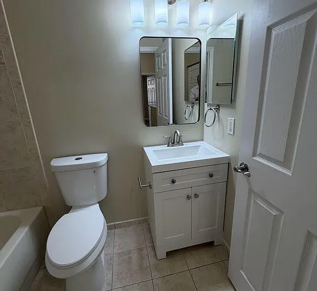 2925 Crestwood Ter #5204 — Photo 8