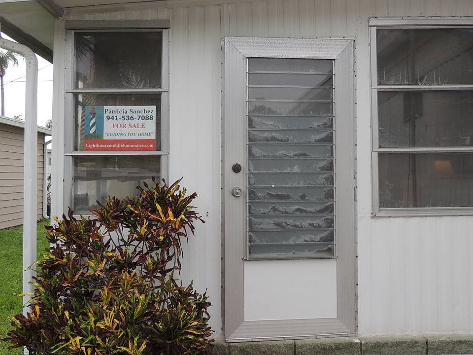 2nd image of 4428 Friendly Harbor St