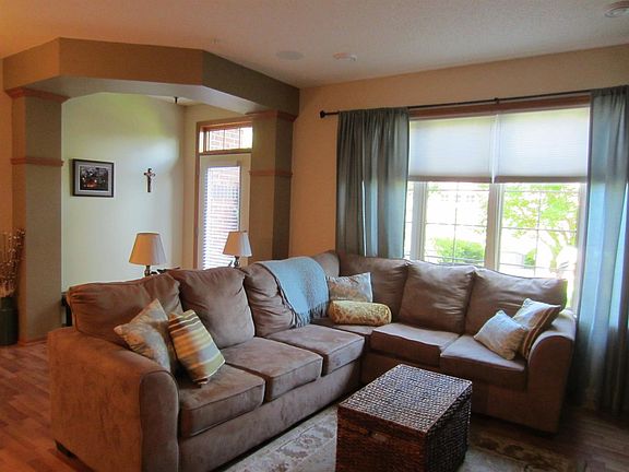 4th image of 2460 119th Ct NE Unit B