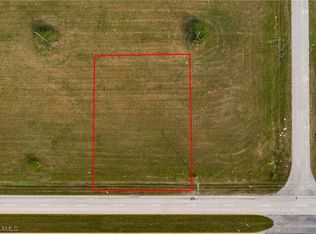 2211 Diplomat Pkwy E, Cape Coral, FL 33909