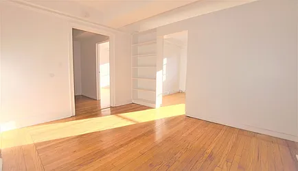 Rented by Manhattan Realty Group