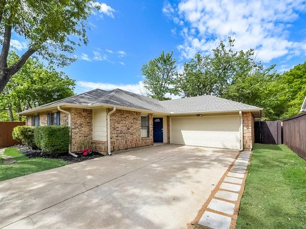 1406 Collin Dr