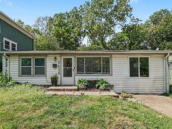 2nd image of 3638 Genessee St