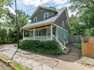 832 Village Ct, Kalamazoo, MI 49008