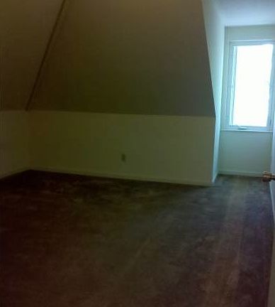 3rd Floor bedroom #1