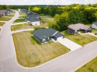 19 Clubhouse Ct, Taylorsville, KY