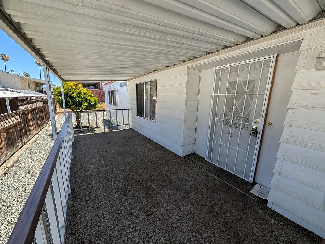 Fountain Palm Dr - 26108 — Photo 2