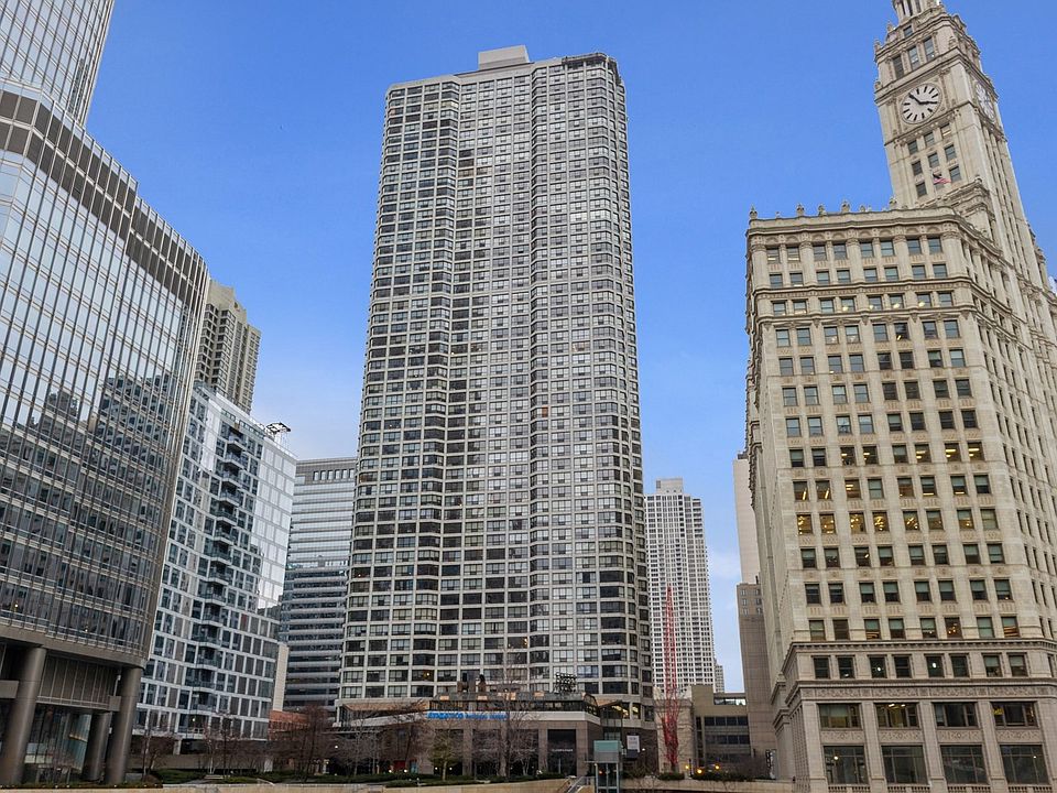 1st image of 405 N Wabash Ave Unit 409