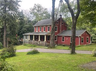 7 Allegheny Rd, Mount Bethel, PA 18343