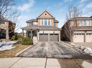 46 Customline Dr, Brampton, ON L7A 3C2