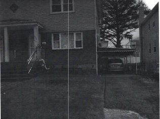 25974 148th Dr, Rosedale, NY 11422