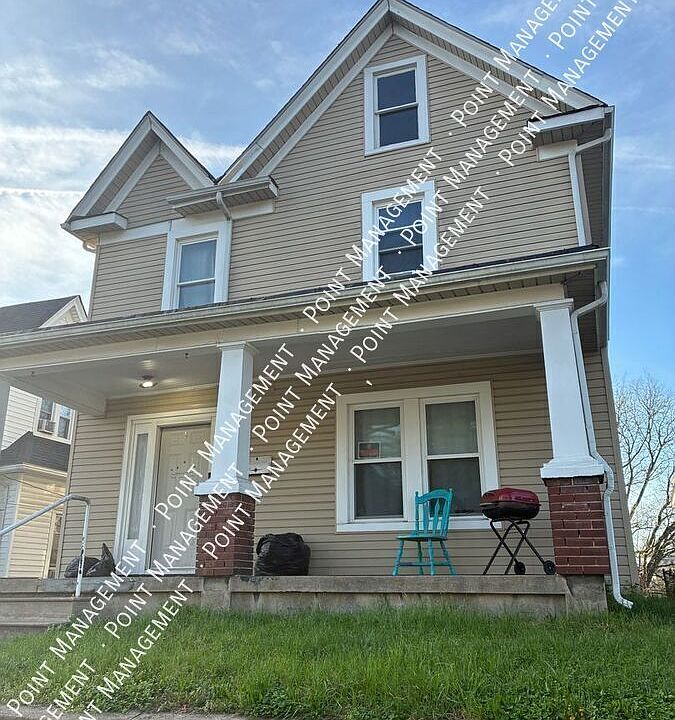 2nd image of 1121 Dale Ave SE