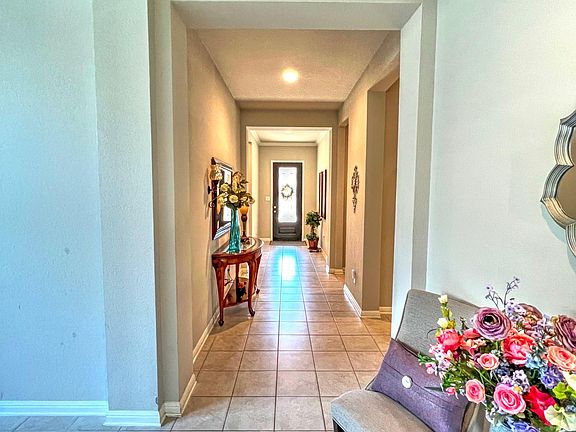 4th image of 8419 Noella Way