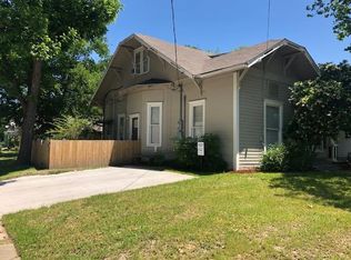 1212 Arp St, Commerce, TX 75428