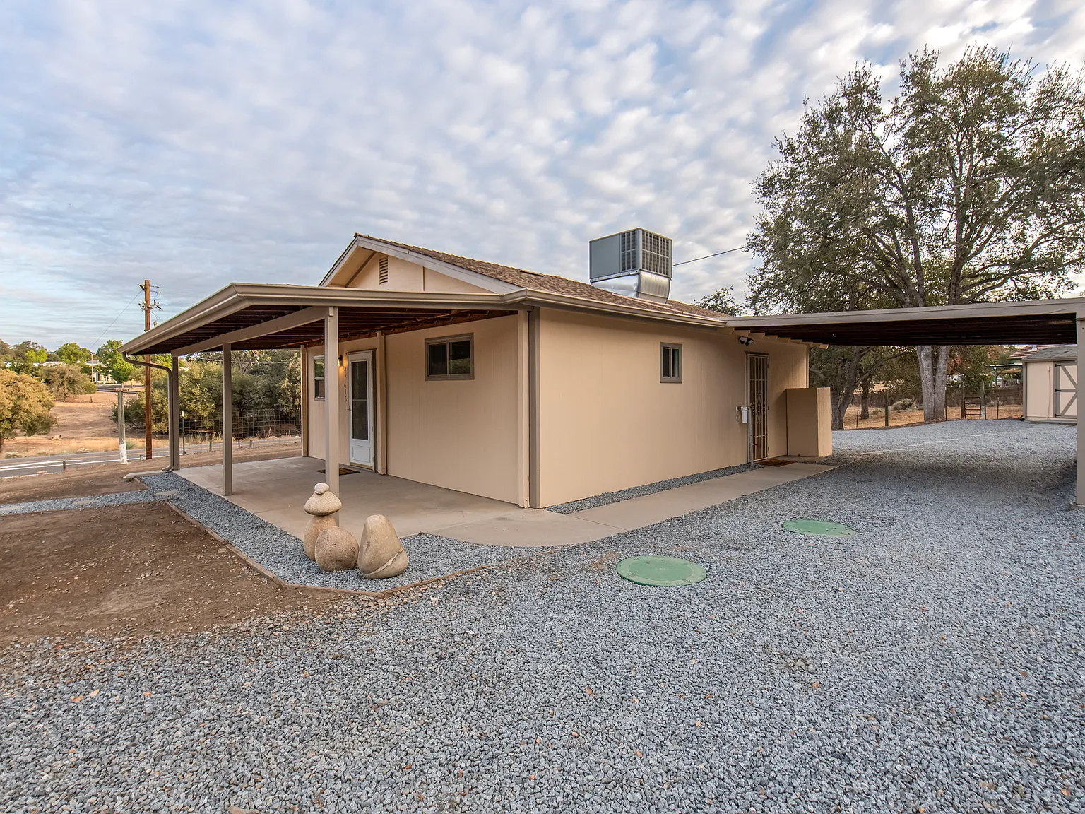 1 bed, 672 sqft, $1,300 — Photo 3