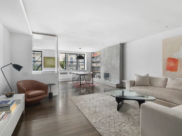 250 West 15th Street image 1 of 12