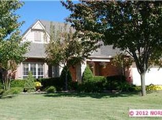 8601 E 109th Pl, Tulsa, OK 74133