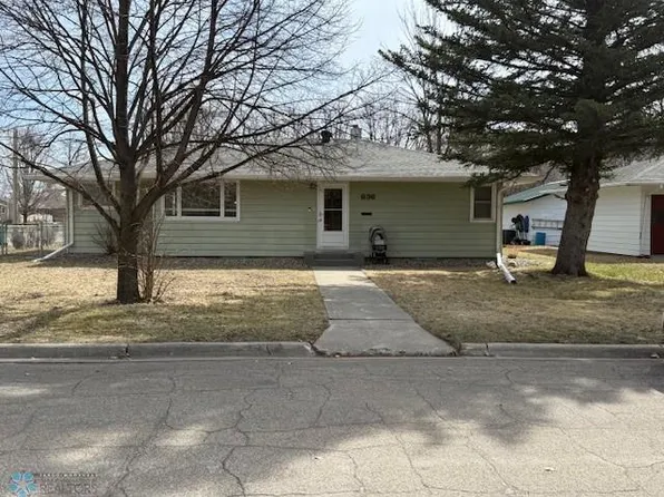 636 Vine St, Breckenridge, MN 56520
