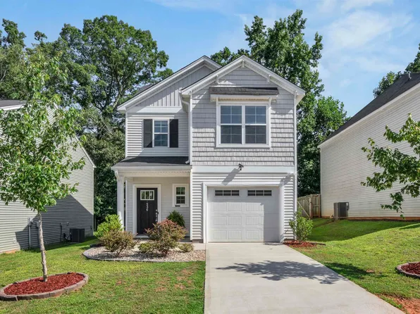 536 Millsgate Cir, Boiling Springs, SC 29316