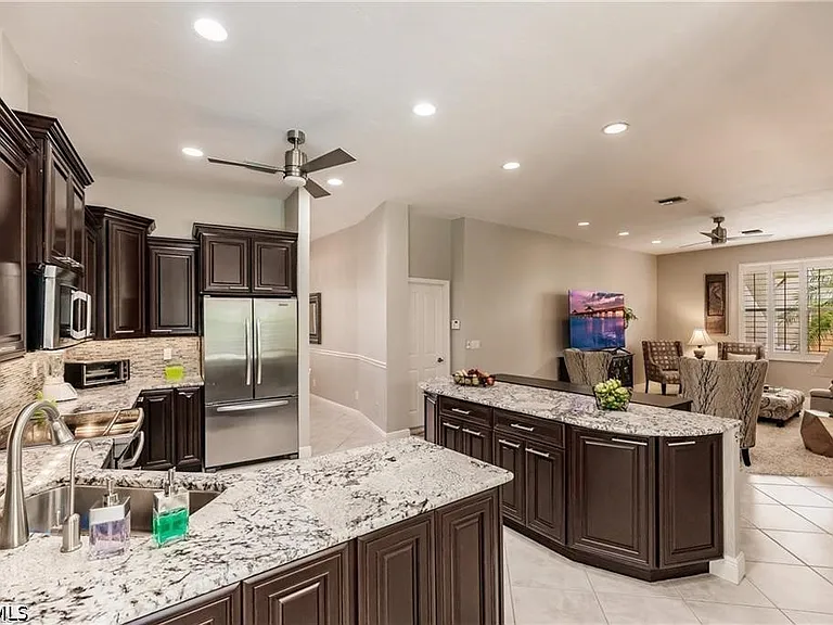 9811 Ensign Ct — Photo 13