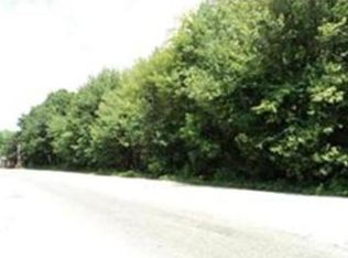 1905 Lakeview Ave, Dracut, MA 01826