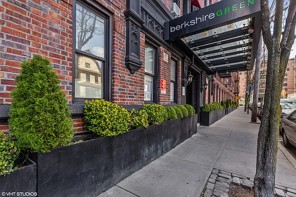 Sold by Nu Place Realty | media 5